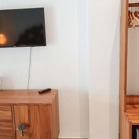 ホテル Soraya Yoga Wellness Center ギリ・トラワンガン エクステリア 写真